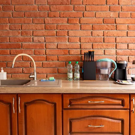 Wieniawskiego Royal Charm By Bookinghost